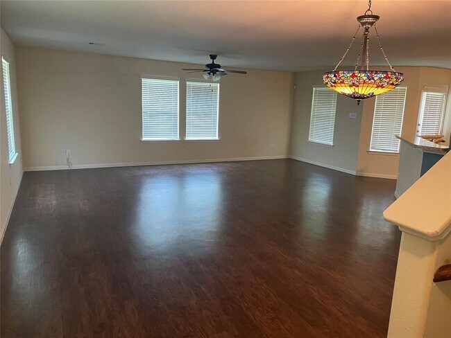 Building Photo - 11418 El Diamante Dr