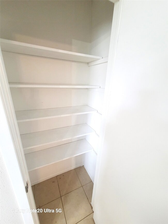 Building Photo - 19318 Quiet Brook Dr