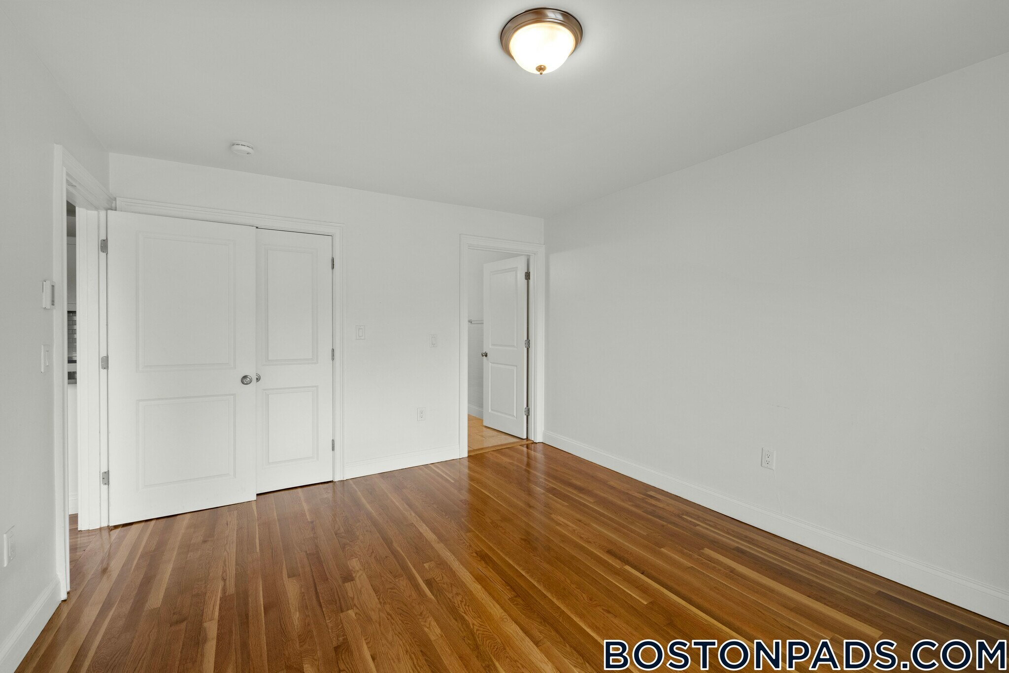 Building Photo - 134 Summer St