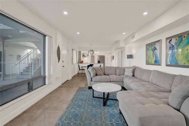 Building Photo - 7939 West Dr