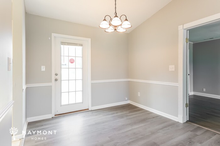 Building Photo - 111 Palamon St