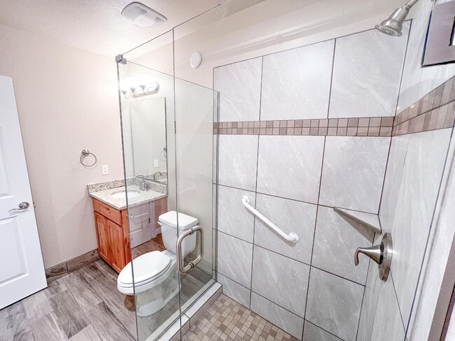 Building Photo - *Utilities Included* S108 Studio Apartment In Hildale