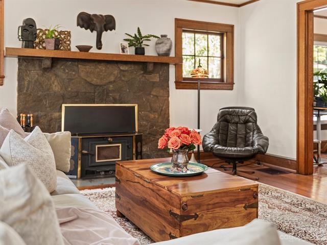 Building Photo - 181 Blake Dr