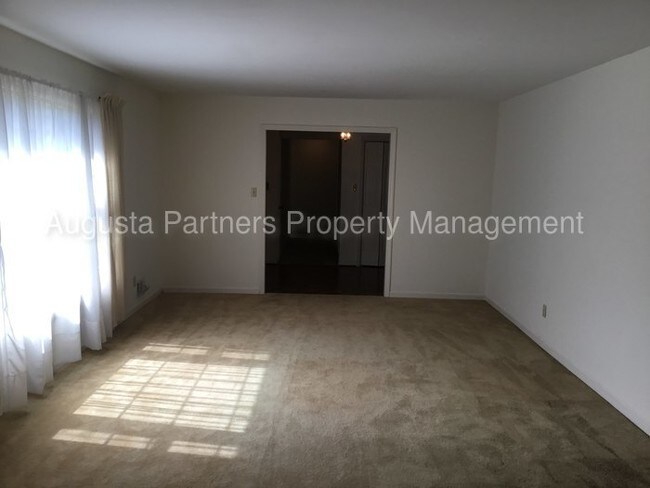 Building Photo - West Lake - Columbia County