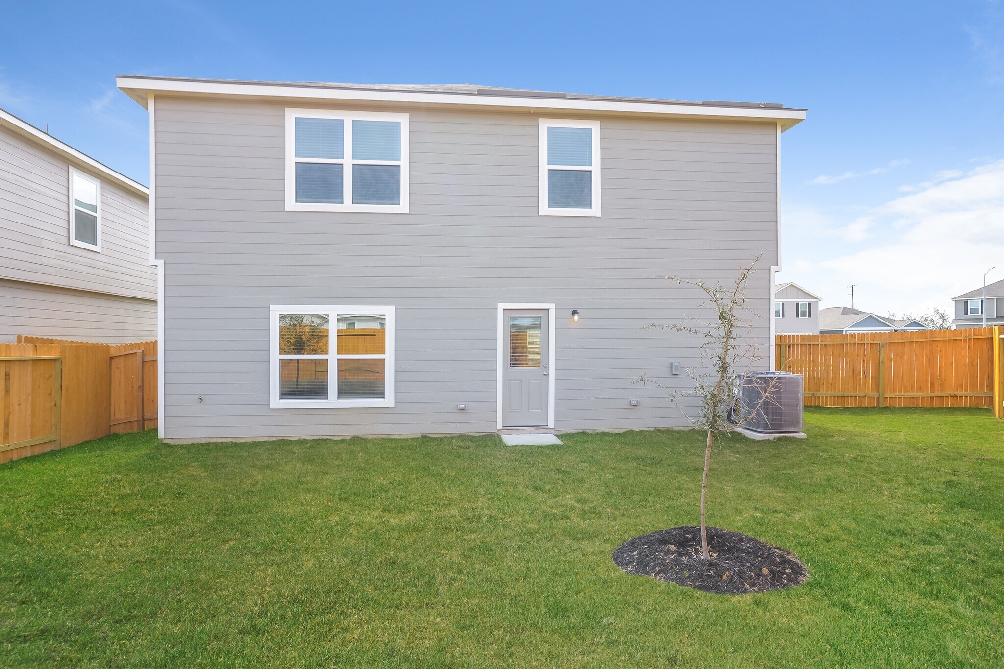 Building Photo - 7111 Aaron Jordan Dr