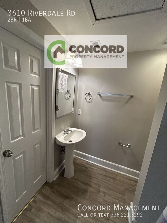 Building Photo - 3610 Riverdale Rd