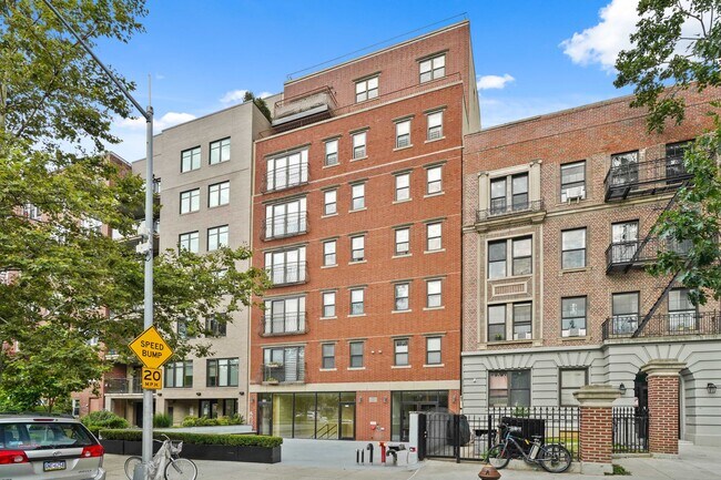 Building Photo - 235 Ocean Pkwy