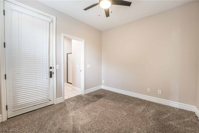 Building Photo - 220 Via Mezza Luna Ct