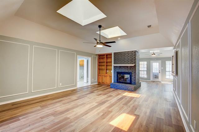 Building Photo - 3914 Meadow Dr