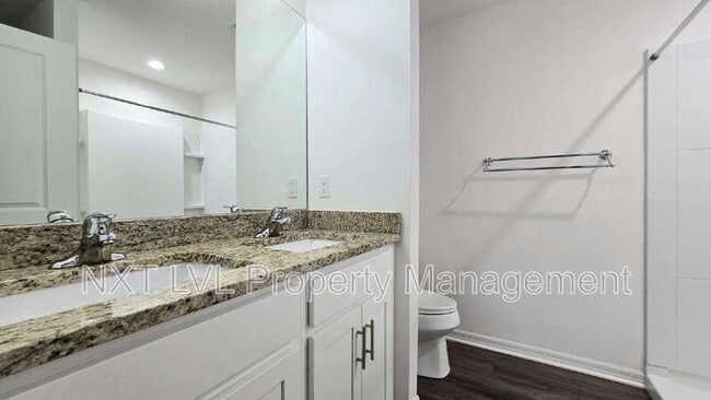 Building Photo - 232 NW 6th Ave