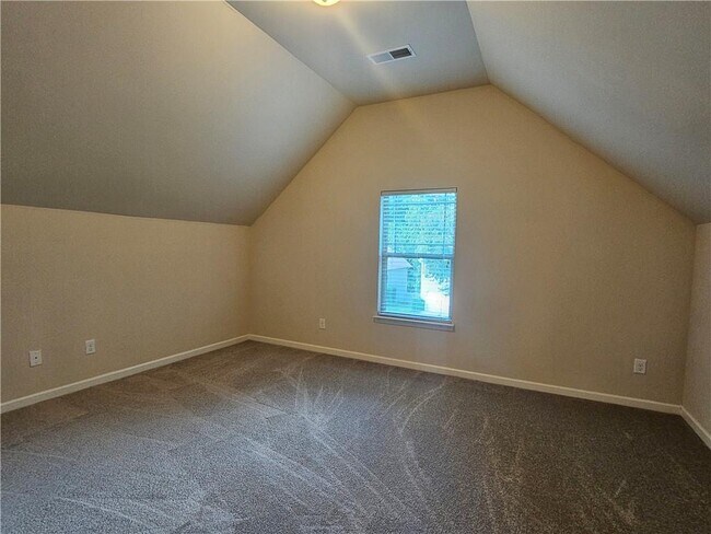 Building Photo - 1550 Horseshoe Creek Ln
