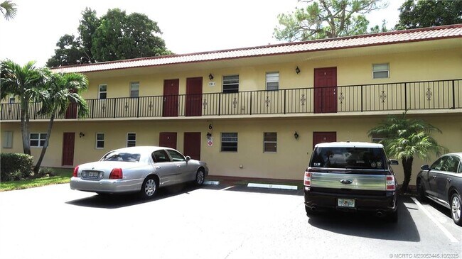 Primary Photo - 1911 SW Palm City Rd