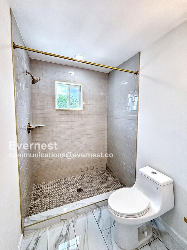 Building Photo - 9913 Porto Rico Rd