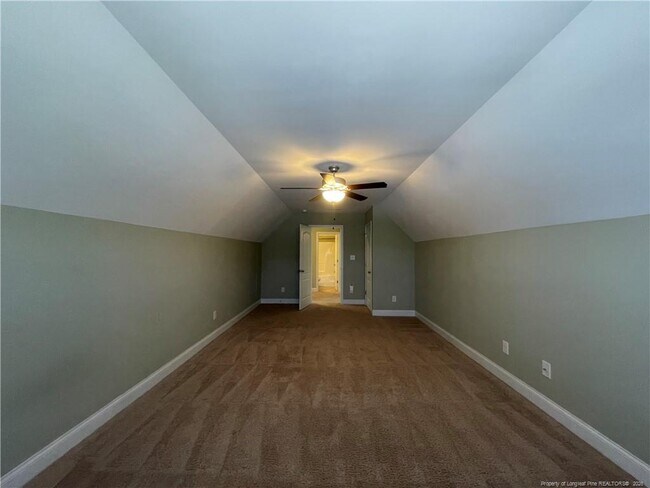 Building Photo - 3900 Limwert Ln