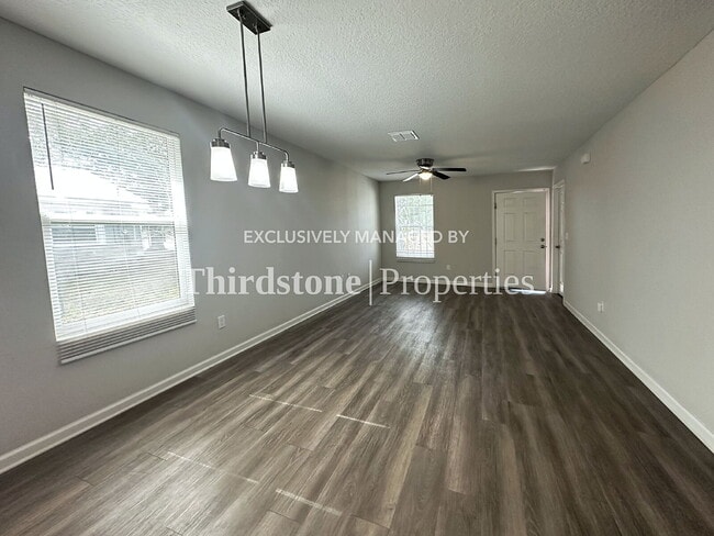 Building Photo - 2159 Melson Ave