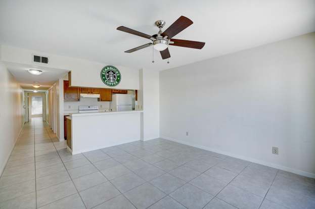 Building Photo - 261 Cypress Point Dr