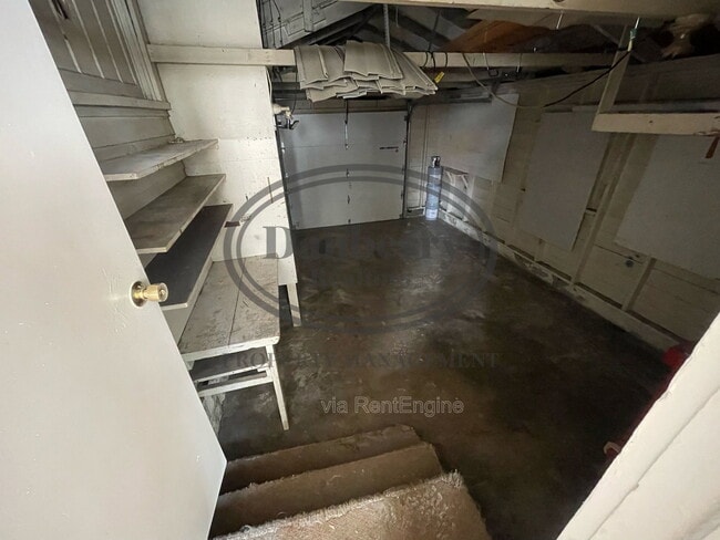 Building Photo - 931 Tiffin Ave