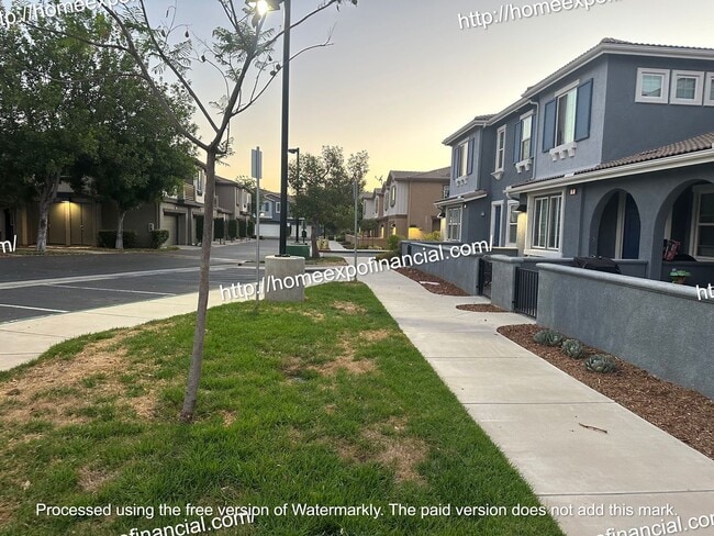 Building Photo - Nice Home For Rent