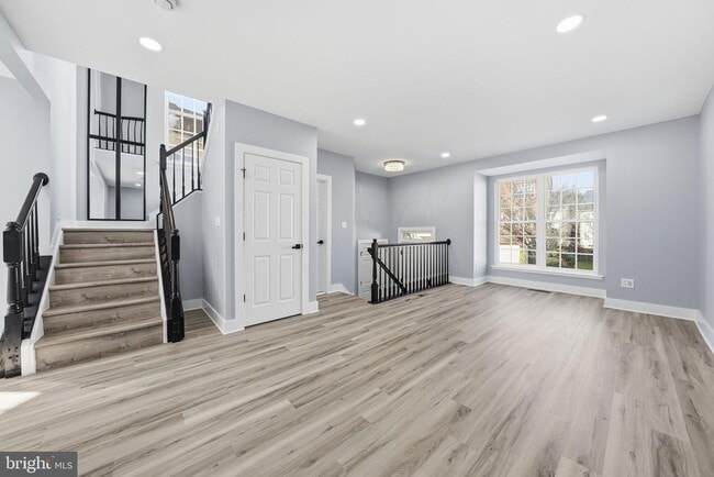 Primary Photo - 7665 Audubon Meadow Way