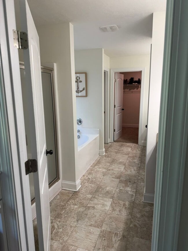 Building Photo - Welcome to your new home!