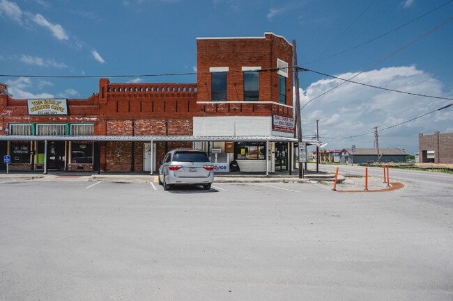 Building Photo - 100 Second St