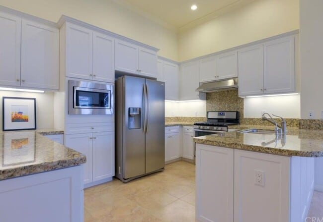 Building Photo - Gorgeous home in Irvine's most desirable Village of Stonegate