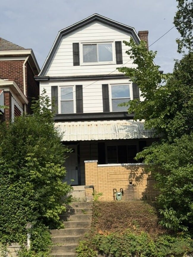 Building Photo - 75 Craighead St