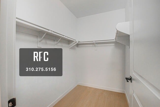 Building Photo - Welcome to the Gramercy