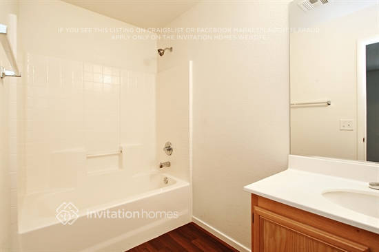 Building Photo - 4921 Apache Valley Ave