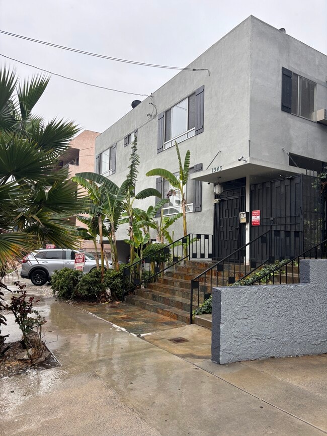 Building Photo - 1343 N Sierra Bonita Ave