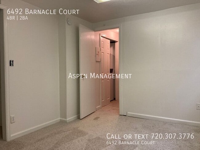 Building Photo - 6492 Barnacle Ct