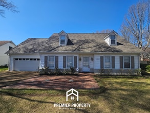 Building Photo - Executive 4BR Estate in Dogwood Trails | Houston High Schools & Designer Finishes