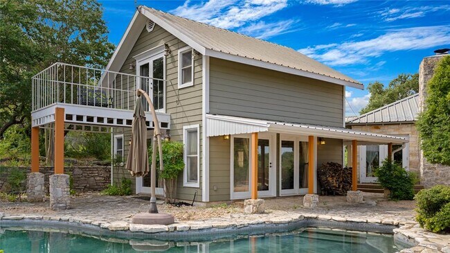 Building Photo - 0 Rainbows End Rd