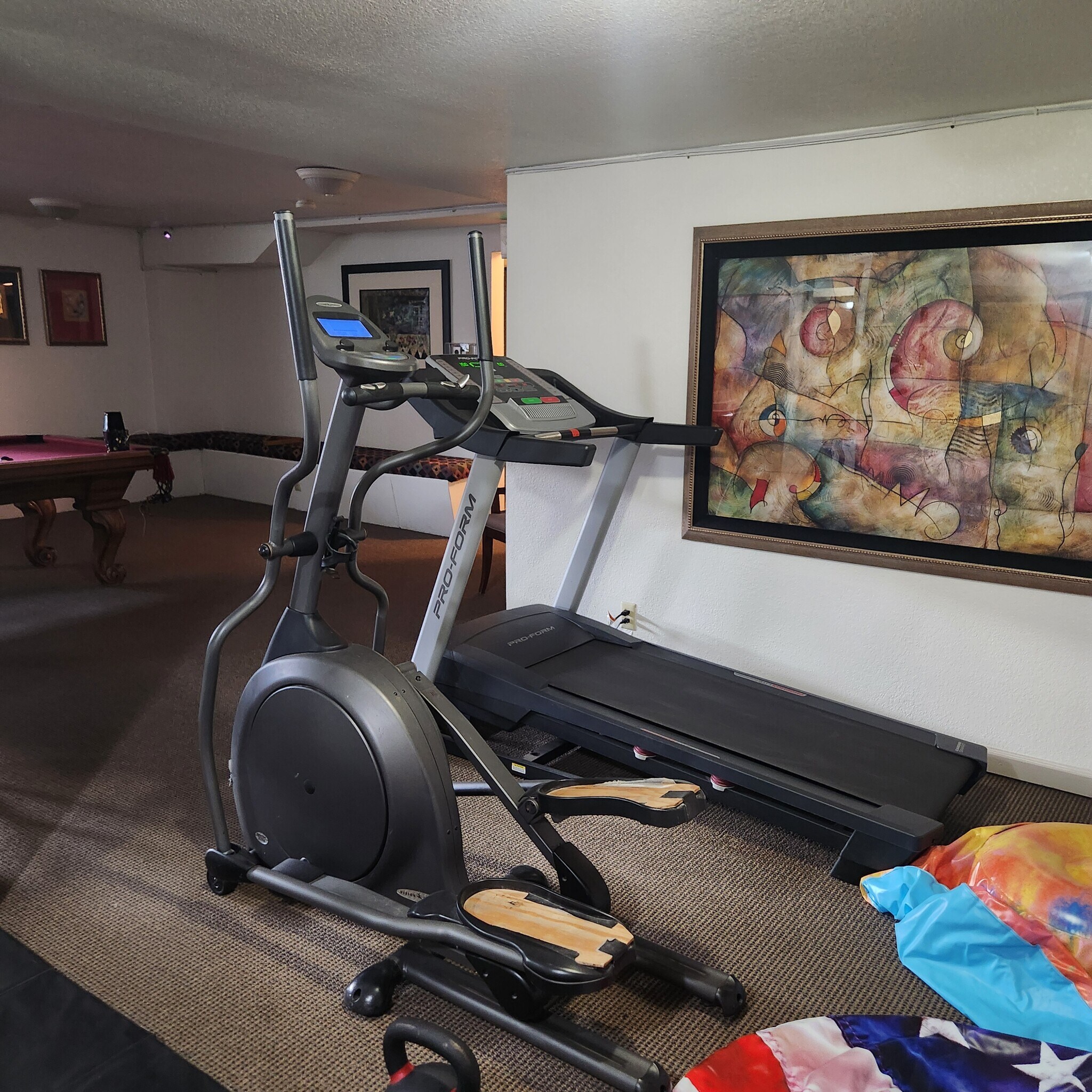 community room - 252 N Pennsylvania St