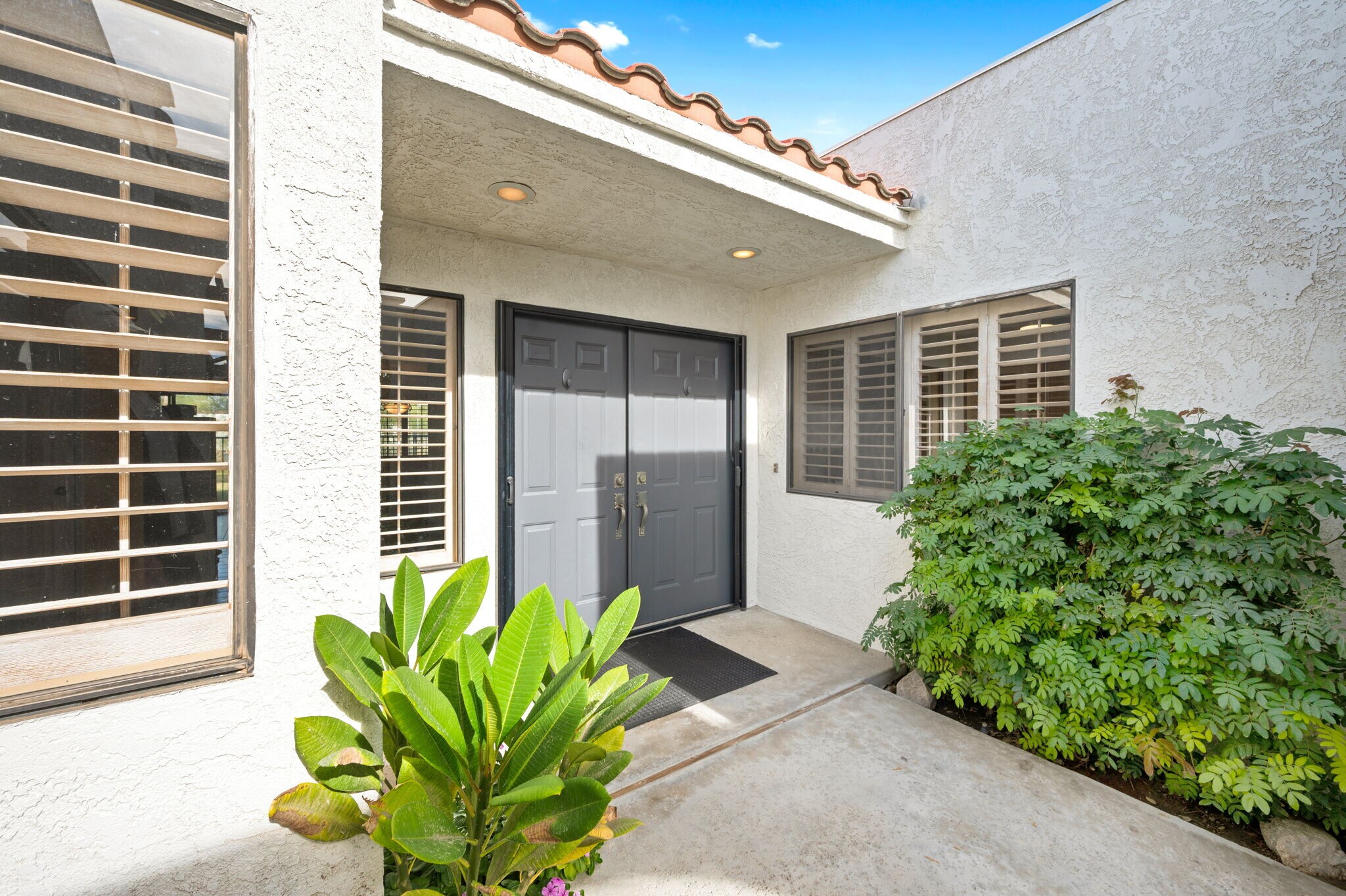 Building Photo - 78990 Bayside Ct