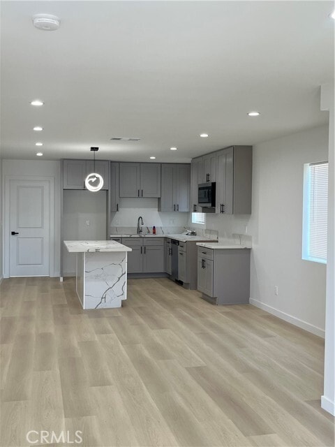 Building Photo - 10517 Firmona Ave