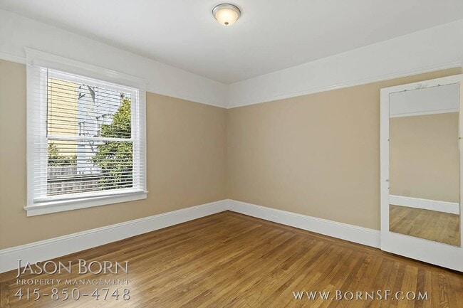 Building Photo - 1720 Lombard St