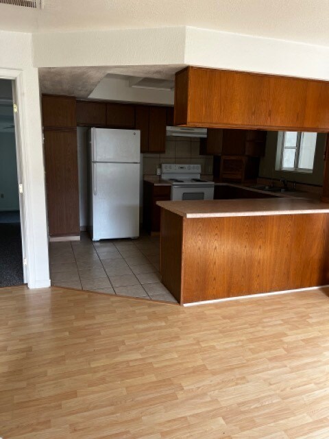 Building Photo - 40671 Old Three Rivers Rd