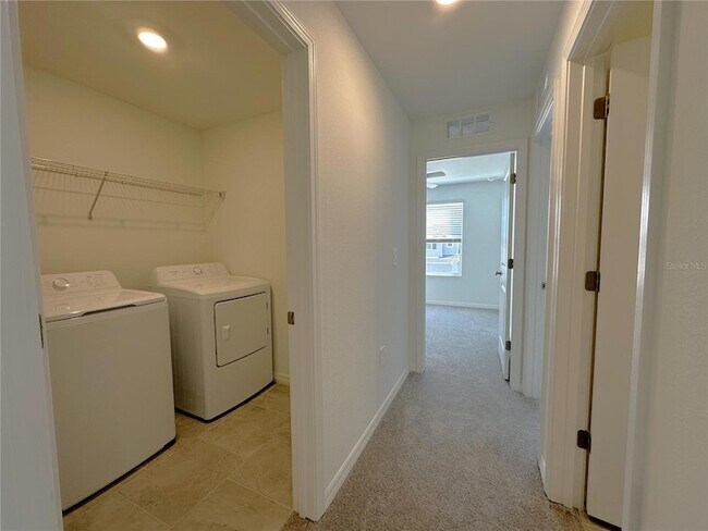 Building Photo - 11819 Cloverly Ln