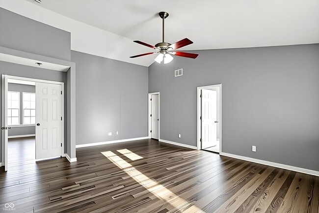 Building Photo - 2161 Silver Rose Dr