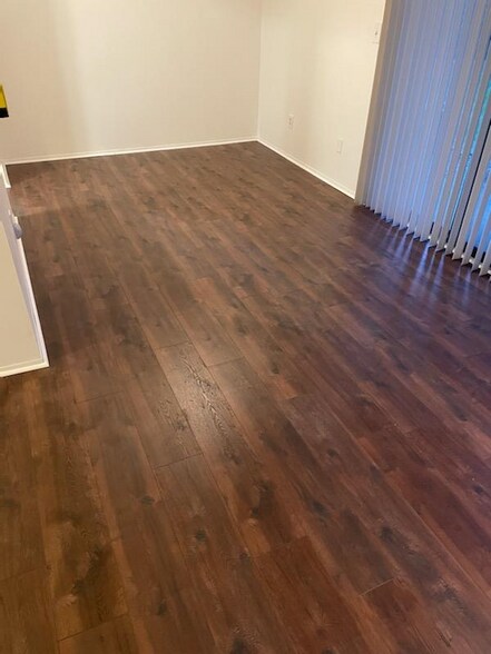 Building Photo - 24291 Evergreen Rd