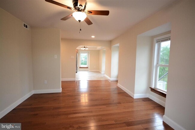 Building Photo - 12439 Old Frederick Rd