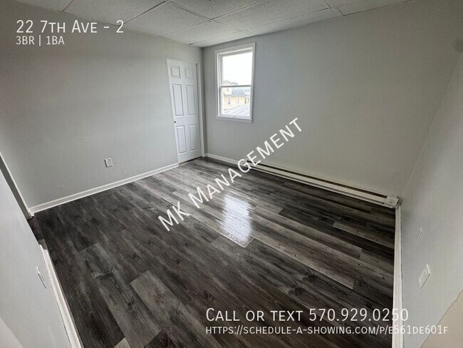 Building Photo - 22 7th Ave