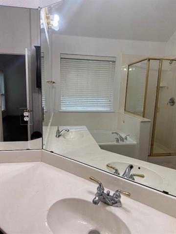 Building Photo - 1503 Heather Brook Dr