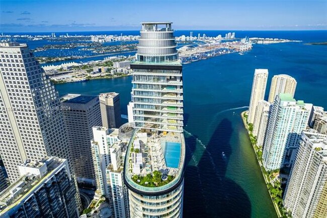 Building Photo - 300 Biscayne Blvd Way