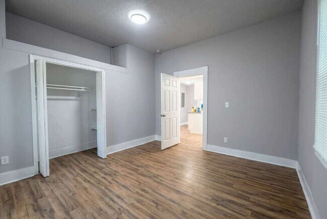 Building Photo - 3101 12th Ave