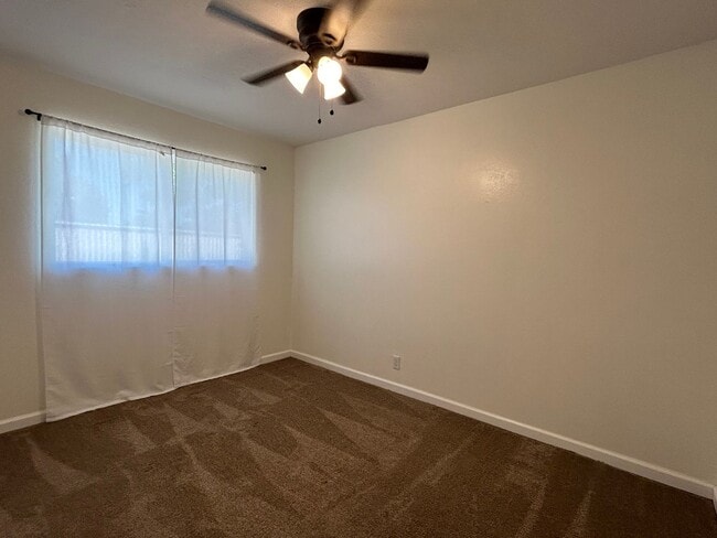 Building Photo - 3615 Stauss Ave