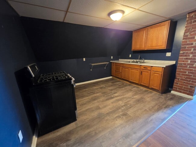 Building Photo - Upper two bedroom unit