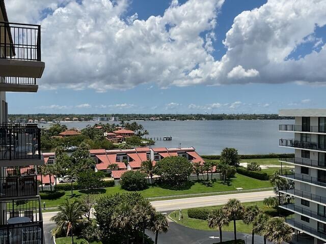 Building Photo - 3475 S Ocean Blvd