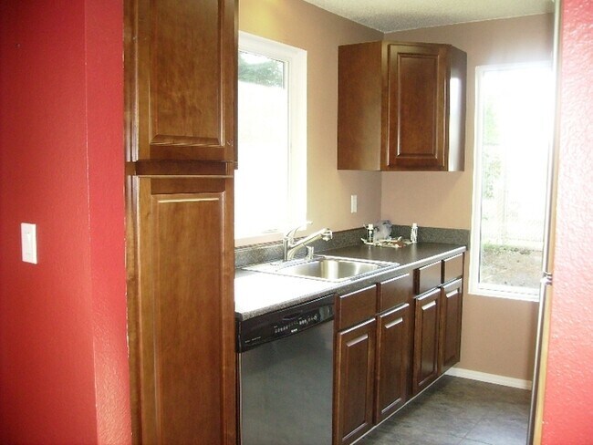 Building Photo - 17303 Spanaway Loop Rd S